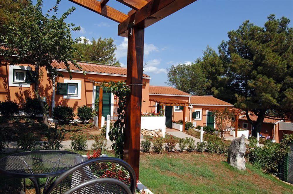 Naturist Park Koversada Villas, Vrsar Exterior photo